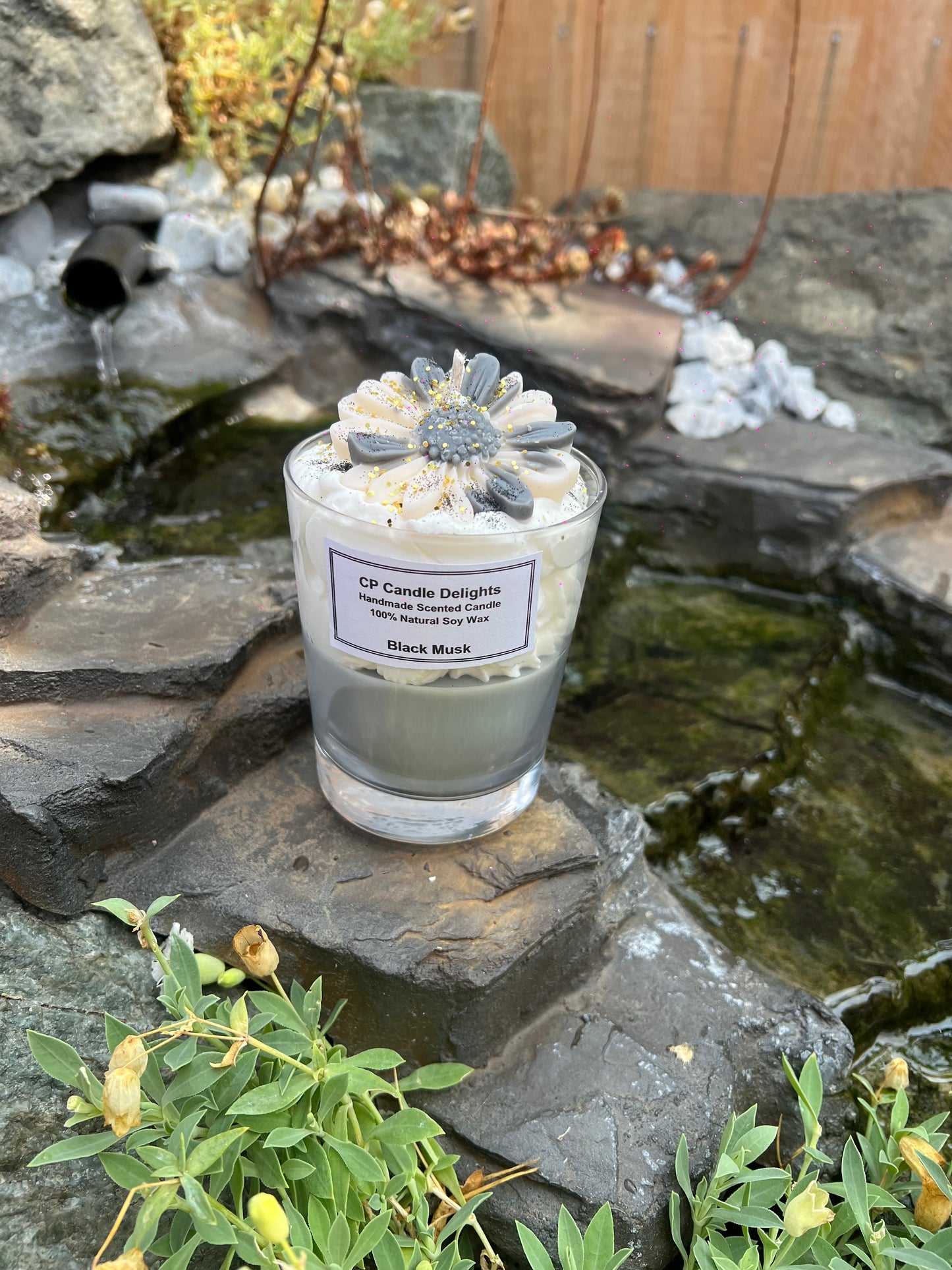 Chrysanthemum Design Candle